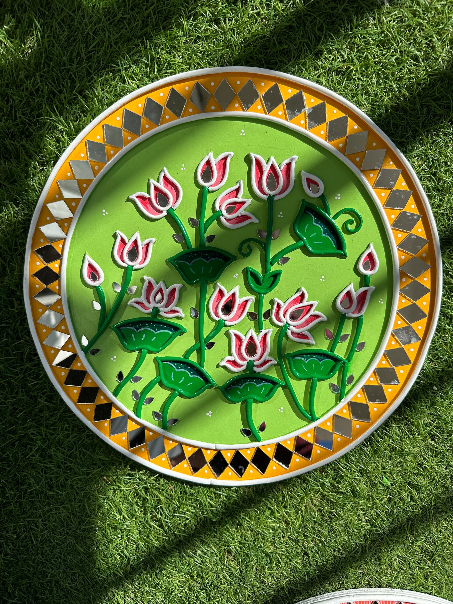 Lotus Lippan Art Wall Plate