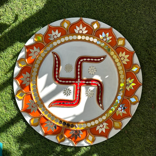 Swastik Lippan Art Wall Plate